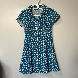 Blue daisy button up minidress